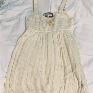 NWT Cream A&F sweater tank top